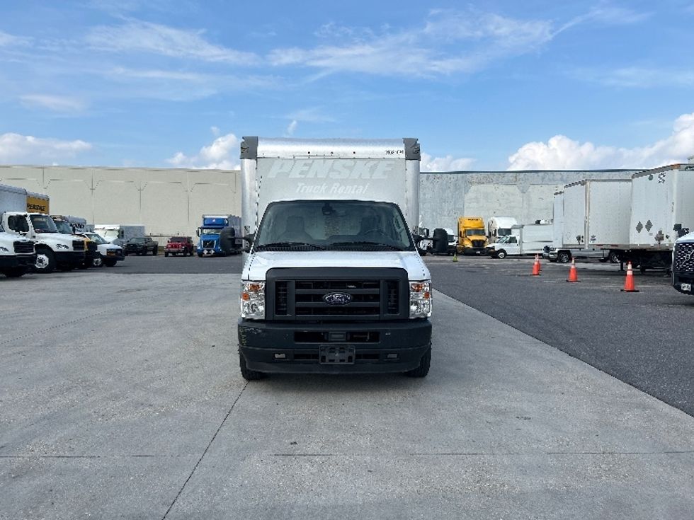Light Duty Box Truck-Light and Medium Duty Trucks-Ford-2022-E350-Harahan-LA-104,252\n\t\tmiles-$ 30,000 - Image 2