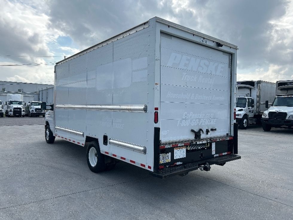 Light Duty Box Truck-Light and Medium Duty Trucks-Ford-2022-E350-Harahan-LA-104,252\n\t\tmiles-$ 30,000 - Image 6