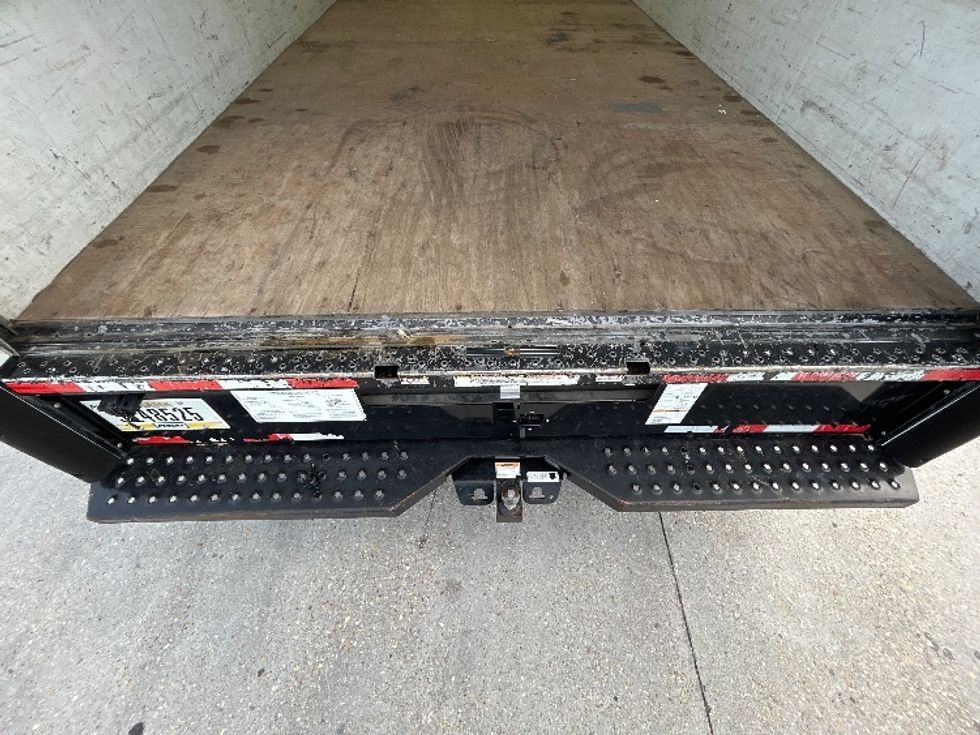 Light Duty Box Truck-Light and Medium Duty Trucks-Ford-2022-E350-Harahan-LA-104,252\n\t\tmiles-$ 30,000 - Image 9