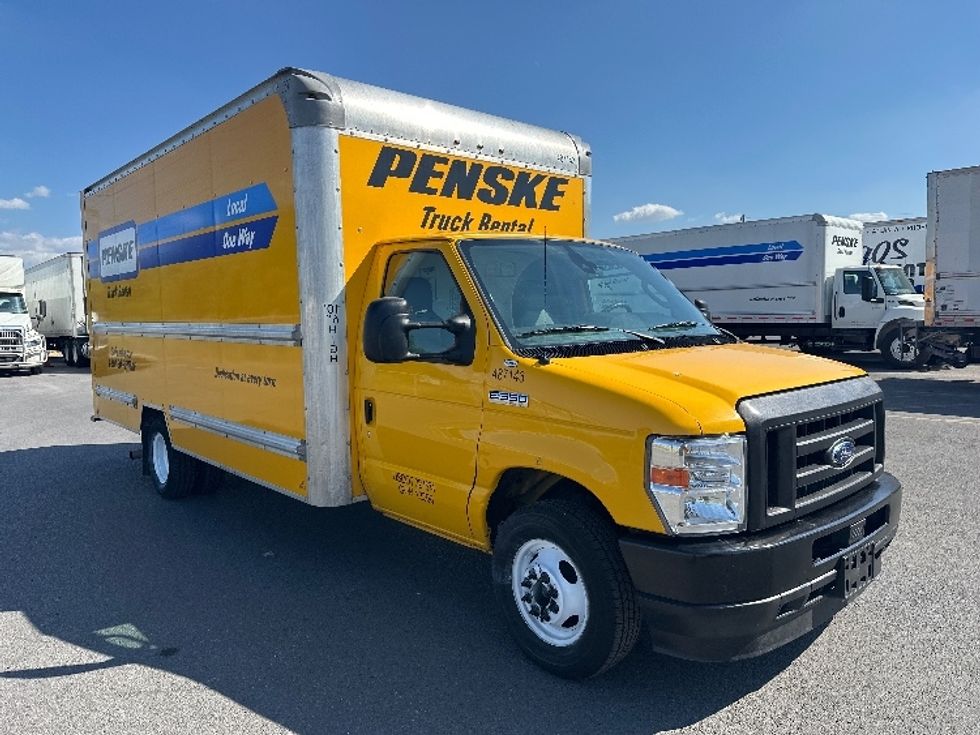 Light Duty Box Truck-Light and Medium Duty Trucks-Ford-2022-E350-Harlingen-TX-107,534\n\t\tmiles-$ 26,500 - Image 1