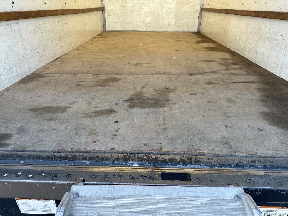 Light Duty Box Truck-Light and Medium Duty Trucks-Ford-2022-E350-Harlingen-TX-107,534\n\t\tmiles-$ 26,500 - Image 10