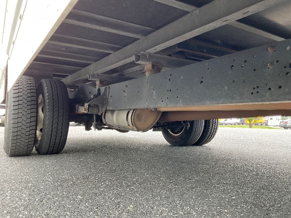 Light Duty Box Truck-Light and Medium Duty Trucks-Ford-2022-E350-Harrisburg-PA-72,663\n\t\tmiles-$ 31,500 - Image 14