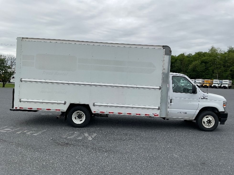 Light Duty Box Truck-Light and Medium Duty Trucks-Ford-2022-E350-Harrisburg-PA-72,663\n\t\tmiles-$ 31,500 - Image 15
