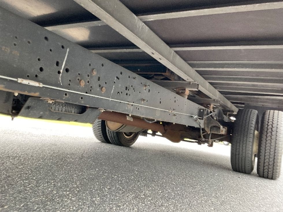 Light Duty Box Truck-Light and Medium Duty Trucks-Ford-2022-E350-Harrisburg-PA-72,663\n\t\tmiles-$ 31,500 - Image 5