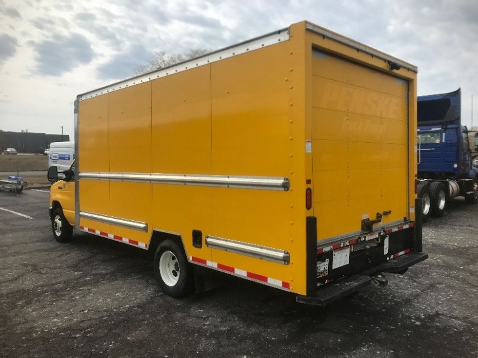 Light Duty Box Truck-Light and Medium Duty Trucks-Ford-2022-E350-Harrisburg-PA-89,004\n\t\tmiles-$ 28,250 - Image 6