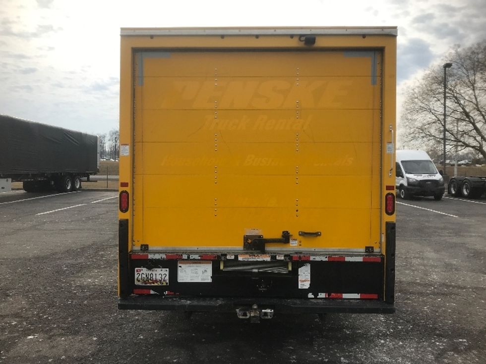 Light Duty Box Truck-Light and Medium Duty Trucks-Ford-2022-E350-Harrisburg-PA-89,004\n\t\tmiles-$ 28,250 - Image 7