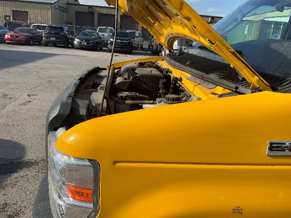 Light Duty Box Truck-Light and Medium Duty Trucks-Ford-2022-E350-Harrisburg-PA-94,456\n\t\tmiles-$ 27,750 - Image 21