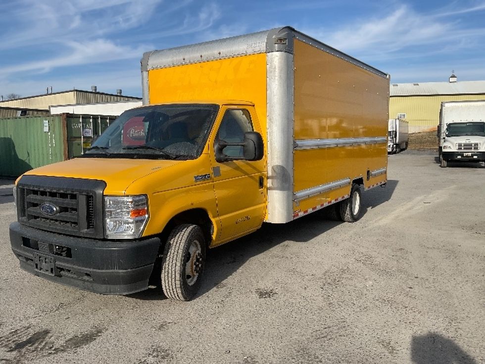 Light Duty Box Truck-Light and Medium Duty Trucks-Ford-2022-E350-Harrisburg-PA-94,456\n\t\tmiles-$ 27,750 - Image 3