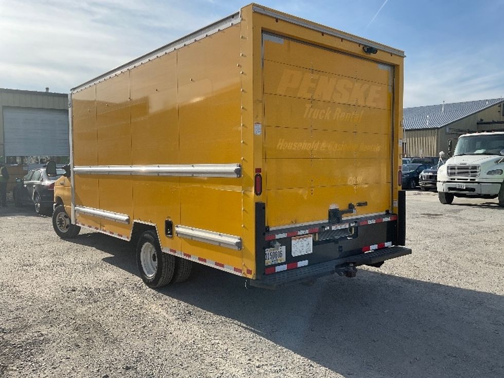 Light Duty Box Truck-Light and Medium Duty Trucks-Ford-2022-E350-Harrisburg-PA-94,456\n\t\tmiles-$ 27,750 - Image 5
