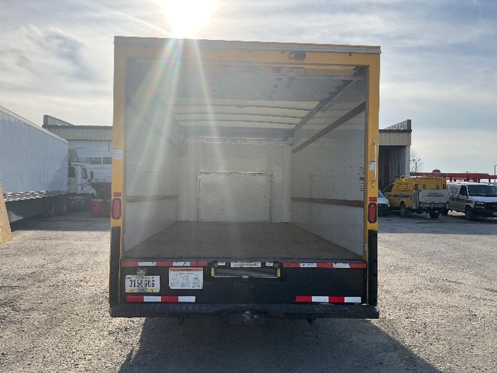 Light Duty Box Truck-Light and Medium Duty Trucks-Ford-2022-E350-Harrisburg-PA-94,456\n\t\tmiles-$ 27,750 - Image 7