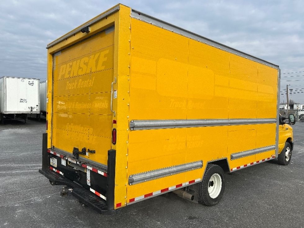 Light Duty Box Truck-Light and Medium Duty Trucks-Ford-2022-E350-Harrisburg-PA-95,984\n\t\tmiles-$ 27,500 - Image 13