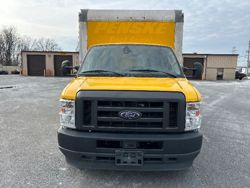 Light Duty Box Truck-Light and Medium Duty Trucks-Ford-2022-E350-Harrisburg-PA-95,984\n\t\tmiles-$ 27,500 - Image 2