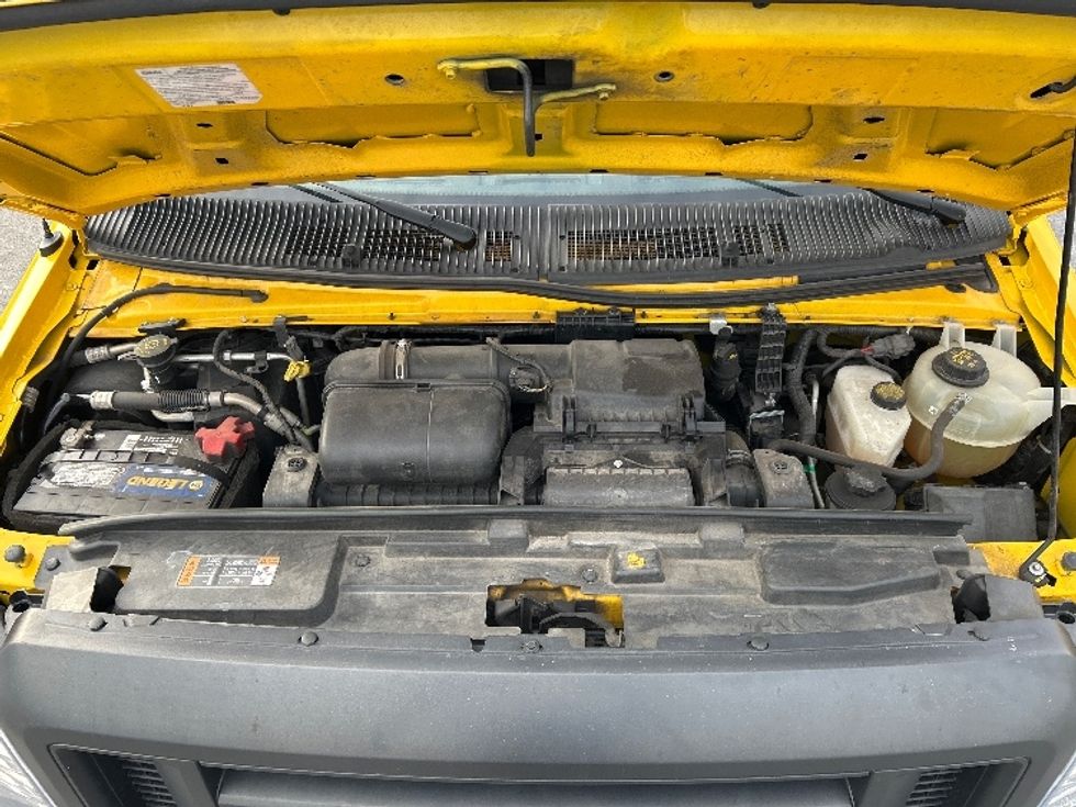 Light Duty Box Truck-Light and Medium Duty Trucks-Ford-2022-E350-Harrisburg-PA-95,984\n\t\tmiles-$ 27,500 - Image 24