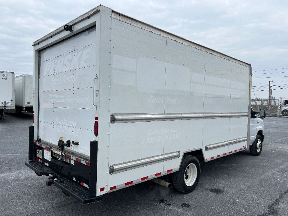 Light Duty Box Truck-Light and Medium Duty Trucks-Ford-2022-E350-Harrisburg-PA-98,714\n\t\tmiles-$ 30,000 - Image 13