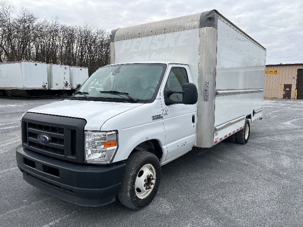 Light Duty Box Truck-Light and Medium Duty Trucks-Ford-2022-E350-Harrisburg-PA-98,714\n\t\tmiles-$ 30,000 - Image 3