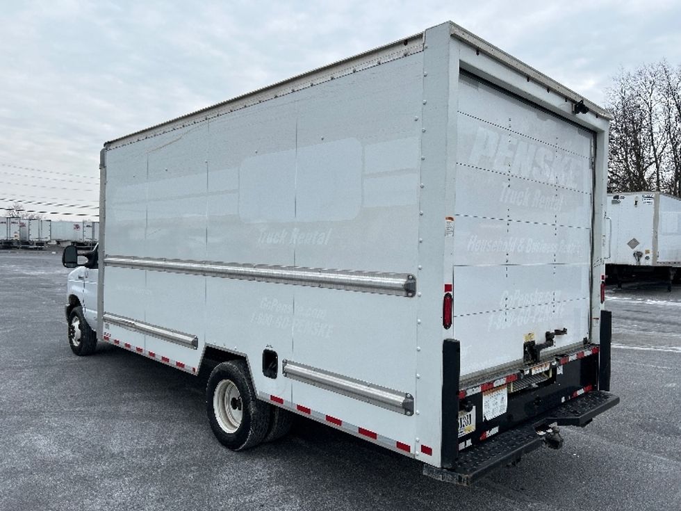 Light Duty Box Truck-Light and Medium Duty Trucks-Ford-2022-E350-Harrisburg-PA-98,714\n\t\tmiles-$ 30,000 - Image 6
