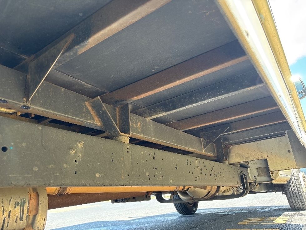 Light Duty Box Truck-Light and Medium Duty Trucks-Ford-2022-E350-Harrisonburg-VA-86,658\n\t\tmiles-$ 32,000 - Image 14
