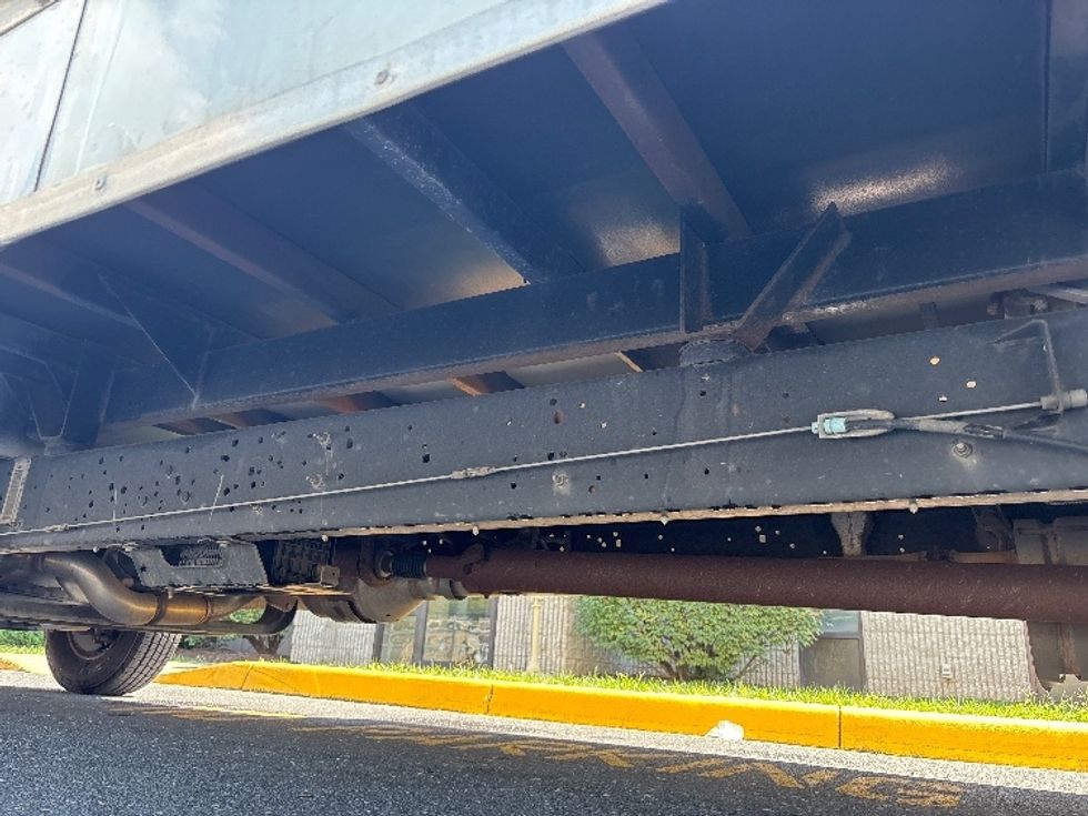 Light Duty Box Truck-Light and Medium Duty Trucks-Ford-2022-E350-Harrisonburg-VA-86,658\n\t\tmiles-$ 32,000 - Image 5