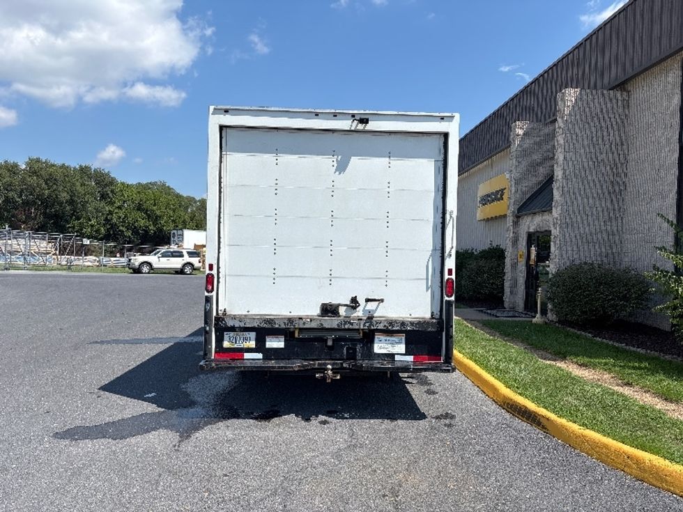 Light Duty Box Truck-Light and Medium Duty Trucks-Ford-2022-E350-Harrisonburg-VA-86,658\n\t\tmiles-$ 32,000 - Image 7