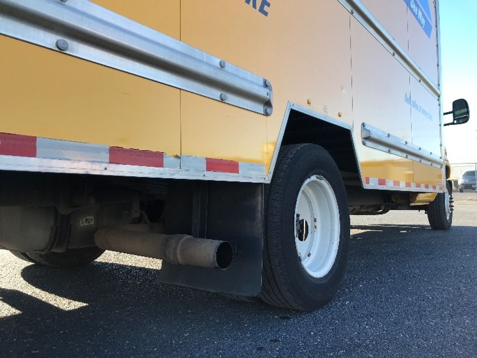 Light Duty Box Truck-Light and Medium Duty Trucks-Ford-2022-E350-Harrisonburg-VA-87,402\n\t\tmiles-$ 31,250 - Image 14