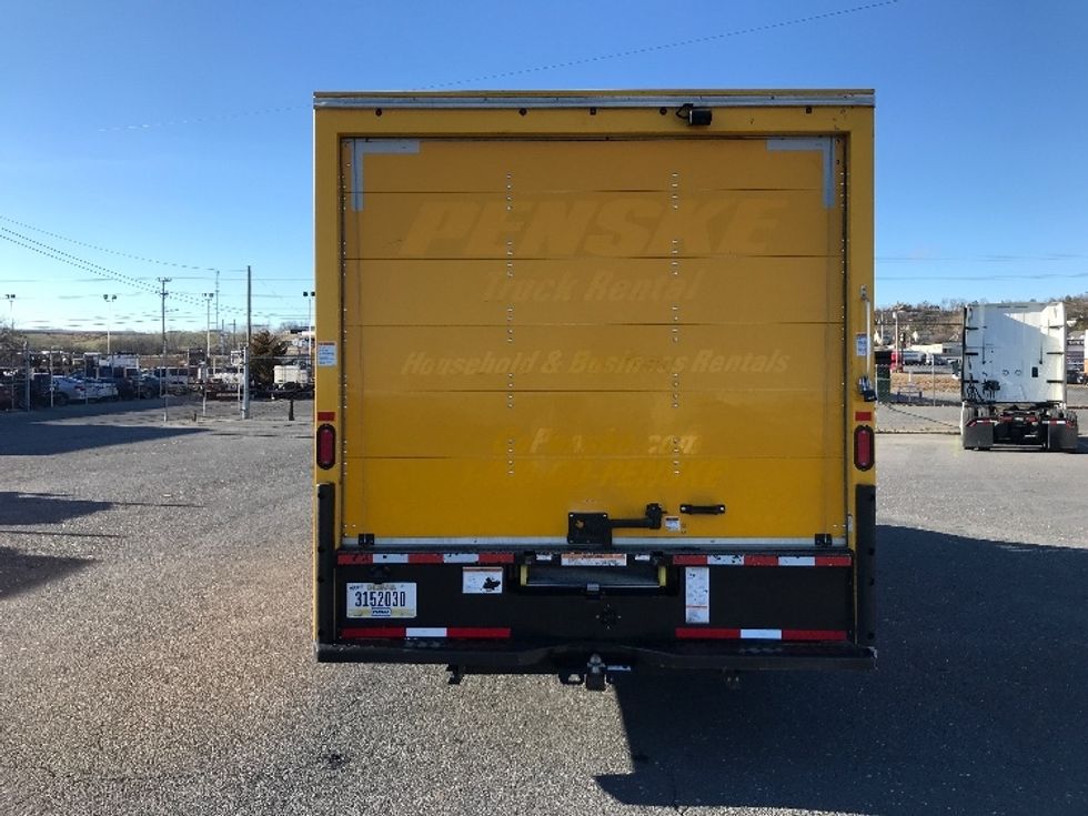 Light Duty Box Truck-Light and Medium Duty Trucks-Ford-2022-E350-Harrisonburg-VA-87,402\n\t\tmiles-$ 31,250 - Image 7