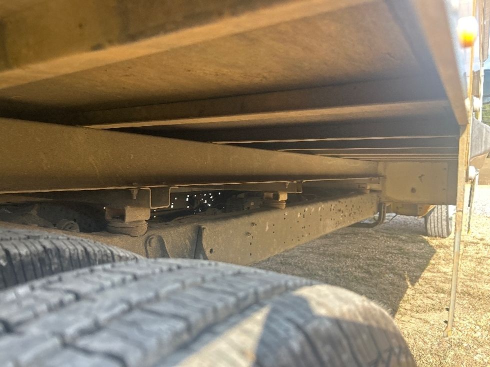 Light Duty Box Truck-Light and Medium Duty Trucks-Ford-2022-E350-Hattiesburg-MS-94,148\n\t\tmiles-$ 28,500 - Image 14