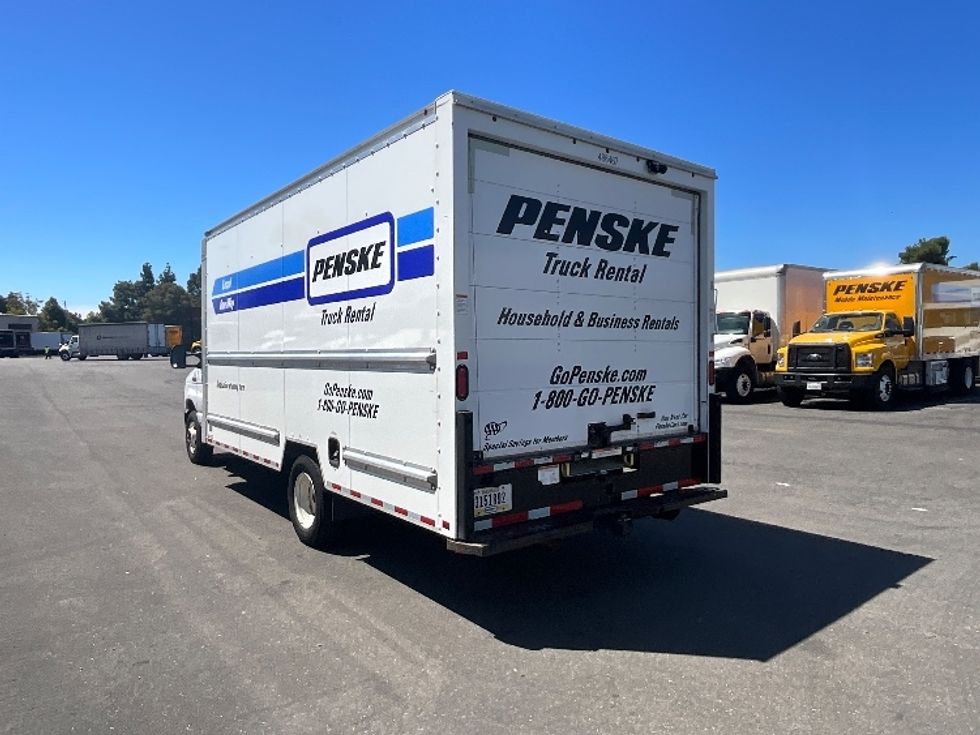 Light Duty Box Truck-Light and Medium Duty Trucks-Ford-2022-E350-Hayward-CA-134,835\n\t\tmiles-$ 25,750 - Image 6