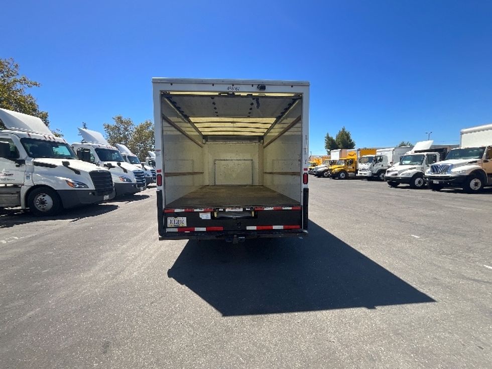 Light Duty Box Truck-Light and Medium Duty Trucks-Ford-2022-E350-Hayward-CA-134,835\n\t\tmiles-$ 25,750 - Image 9