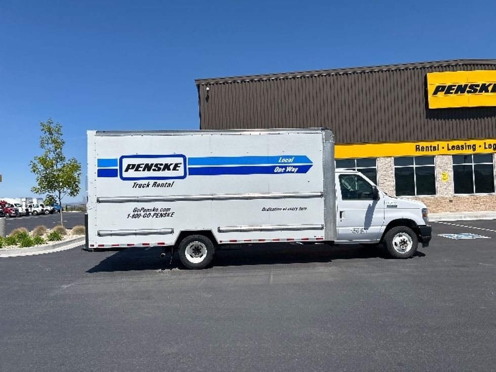 Light Duty Box Truck-Light and Medium Duty Trucks-Ford-2022-E350-Holland-MI-75,010\n\t\tmiles-$ 33,250 - Image 15