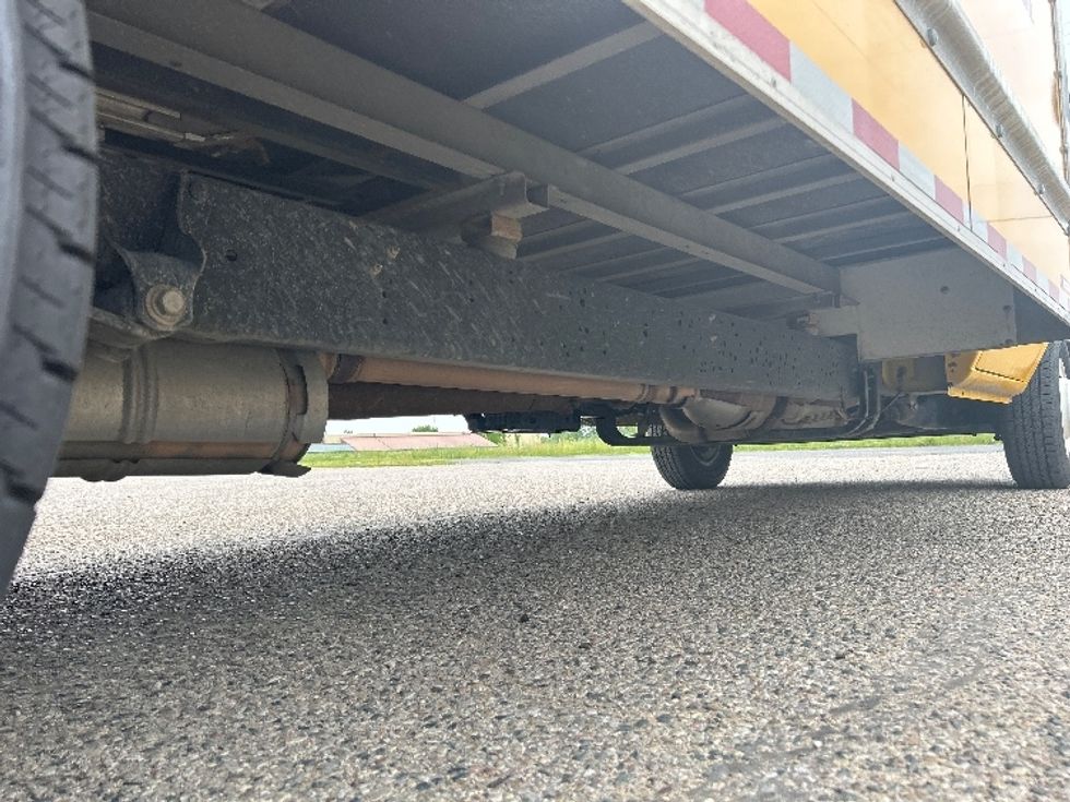 Light Duty Box Truck-Light and Medium Duty Trucks-Ford-2022-E350-Holland-MI-88,603\n\t\tmiles-$ 27,250 - Image 14