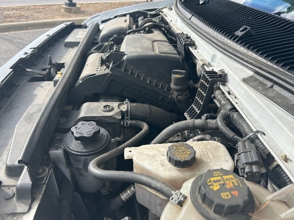 Light Duty Box Truck-Light and Medium Duty Trucks-Ford-2022-E350-Homewood-AL-89,412\n\t\tmiles-$ 33,500 - Image 24