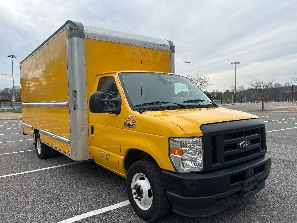 Light Duty Box Truck-Light and Medium Duty Trucks-Ford-2022-E350-Homewood-AL-98,826\n\t\tmiles-$ 29,250 - Image 1