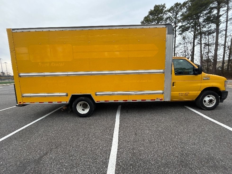 Light Duty Box Truck-Light and Medium Duty Trucks-Ford-2022-E350-Homewood-AL-98,826\n\t\tmiles-$ 29,250 - Image 11