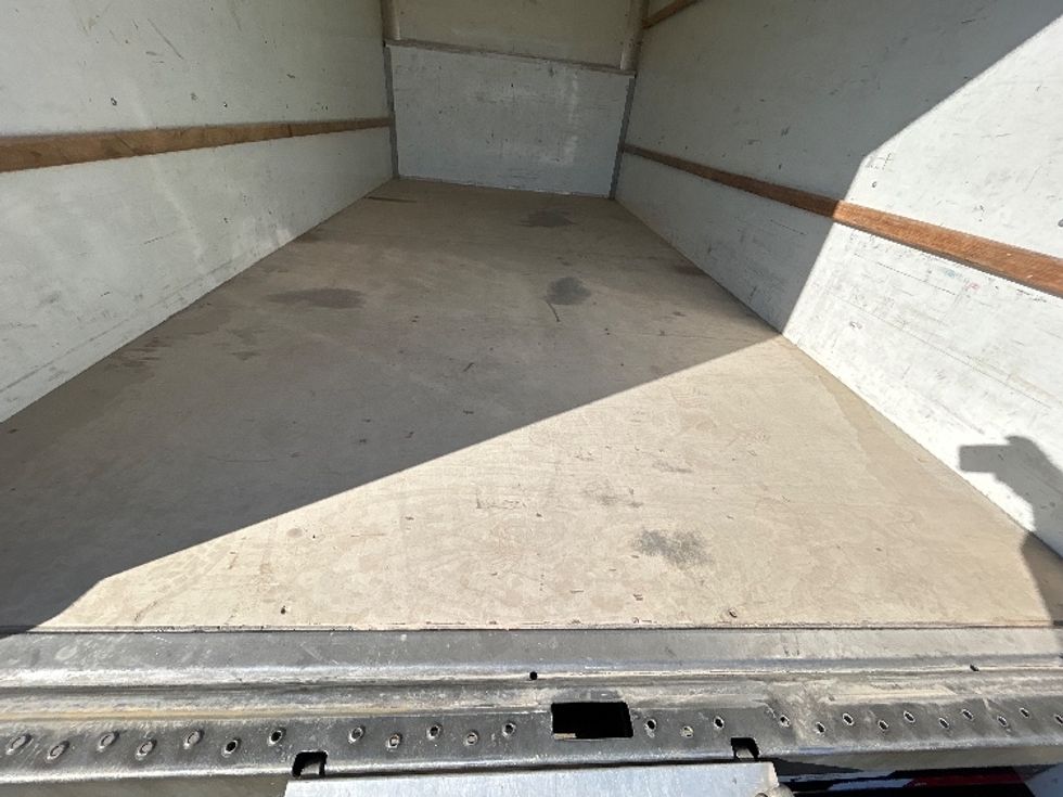 Light Duty Box Truck-Light and Medium Duty Trucks-Ford-2022-E350-Hot Springs-AR-129,610\n\t\tmiles-$ 28,500 - Image 10