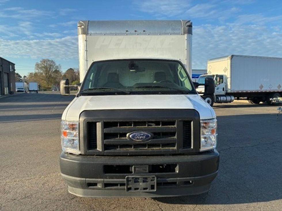 Light Duty Box Truck-Light and Medium Duty Trucks-Ford-2022-E350-Hot Springs-AR-129,610\n\t\tmiles-$ 28,500 - Image 2