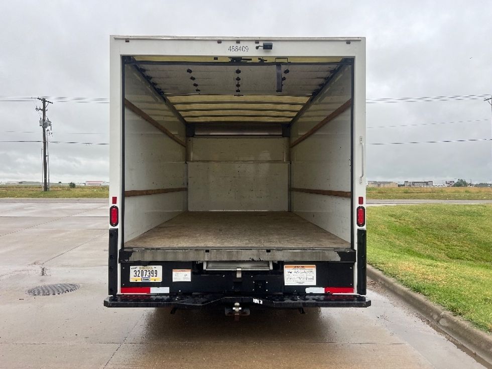 Light Duty Box Truck-Light and Medium Duty Trucks-Ford-2022-E350-Hot Springs-AR-129,610\n\t\tmiles-$ 28,500 - Image 8