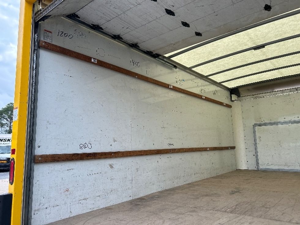 Light Duty Box Truck-Light and Medium Duty Trucks-Ford-2022-E350-Hot Springs-AR-94,078\n\t\tmiles-$ 28,250 - Image 10