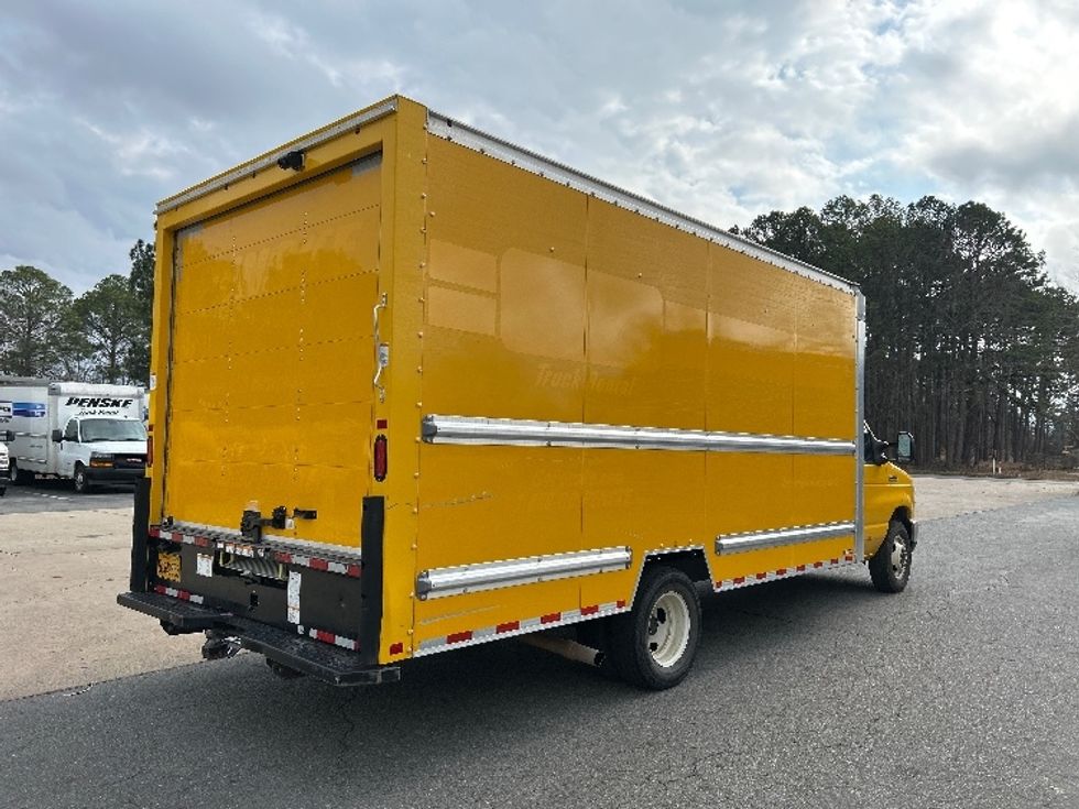 Light Duty Box Truck-Light and Medium Duty Trucks-Ford-2022-E350-Hot Springs-AR-94,078\n\t\tmiles-$ 28,250 - Image 12