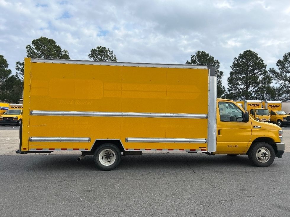 Light Duty Box Truck-Light and Medium Duty Trucks-Ford-2022-E350-Hot Springs-AR-94,078\n\t\tmiles-$ 28,250 - Image 14