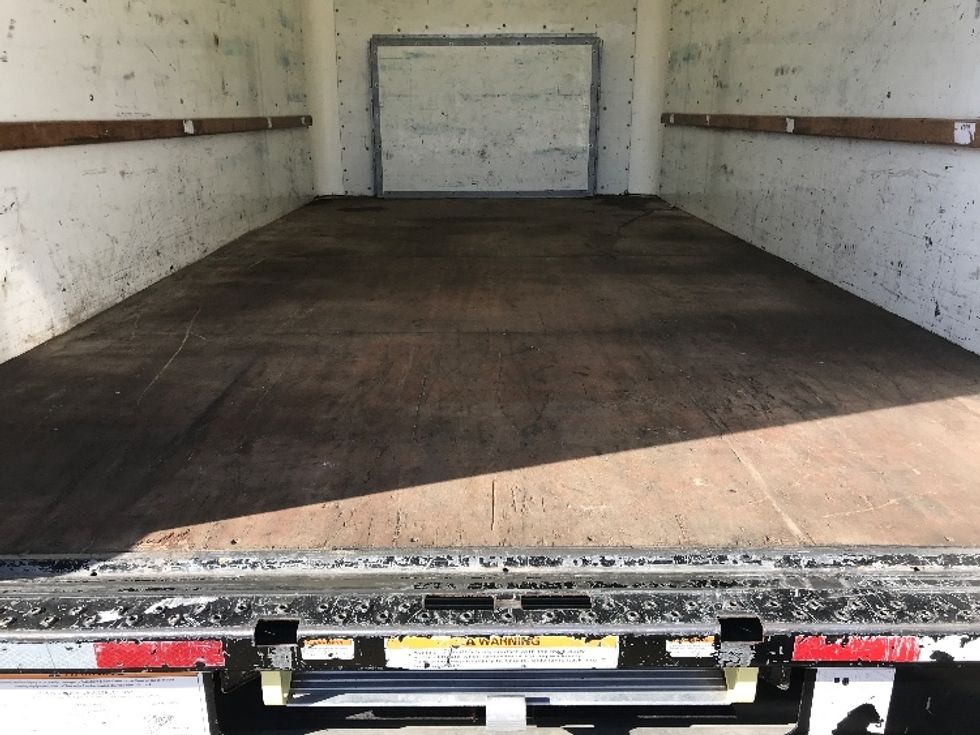 Light Duty Box Truck-Light and Medium Duty Trucks-Ford-2022-E350-Houston-TX-101,743\n\t\tmiles-$ 27,000 - Image 10