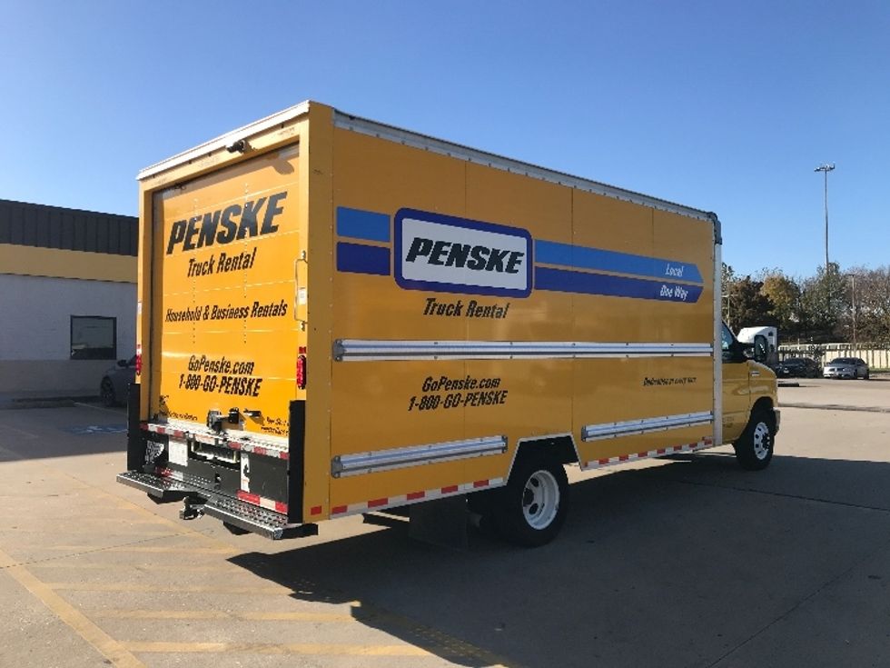 Light Duty Box Truck-Light and Medium Duty Trucks-Ford-2022-E350-Houston-TX-101,743\n\t\tmiles-$ 27,000 - Image 13