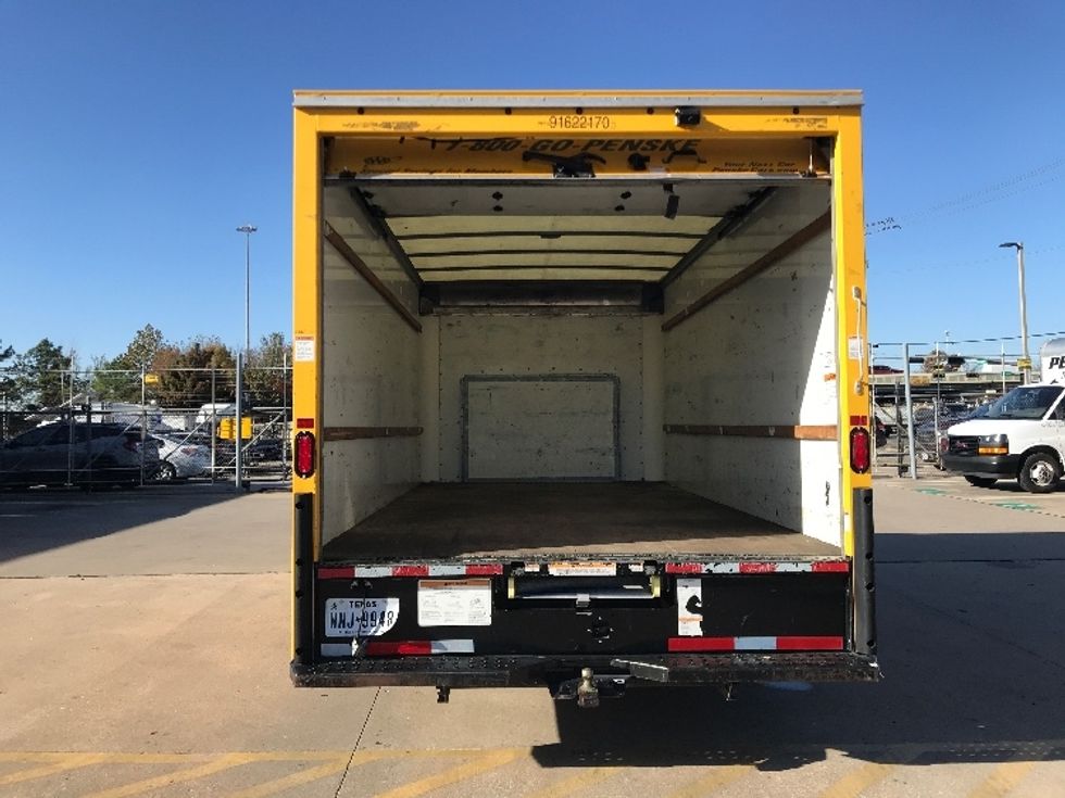 Light Duty Box Truck-Light and Medium Duty Trucks-Ford-2022-E350-Houston-TX-101,743\n\t\tmiles-$ 27,000 - Image 8