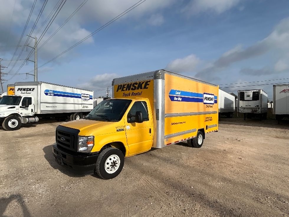Light Duty Box Truck-Light and Medium Duty Trucks-Ford-2022-E350-Houston-TX-124,201\n\t\tmiles-$ 23,750 - Image 3