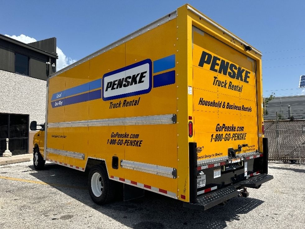 Light Duty Box Truck-Light and Medium Duty Trucks-Ford-2022-E350-Houston-TX-76,162\n\t\tmiles-$ 29,000 - Image 6