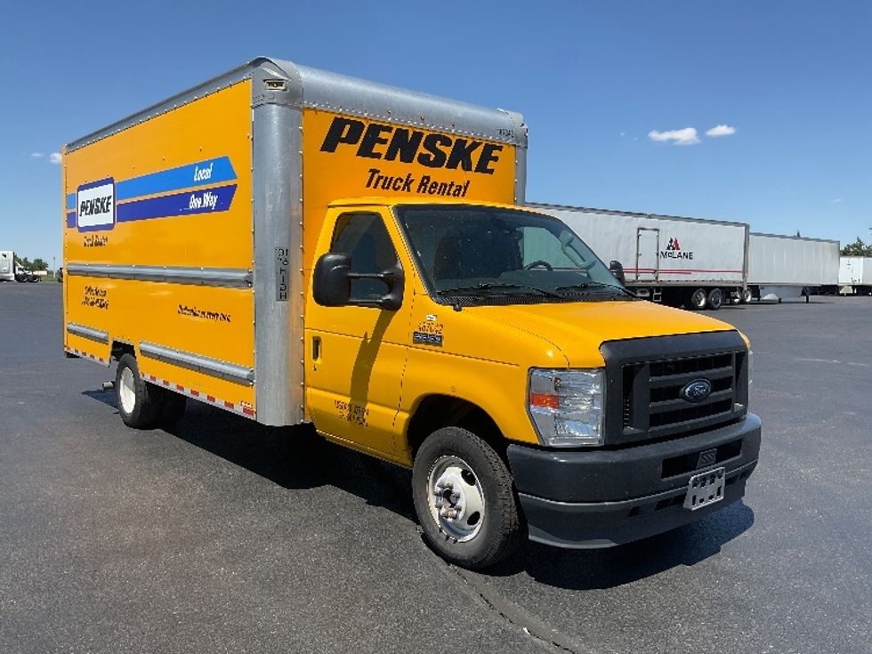 Light Duty Box Truck-Light and Medium Duty Trucks-Ford-2022-E350-Houston-TX-87,554\n\t\tmiles-$ 29,000 - Image 1