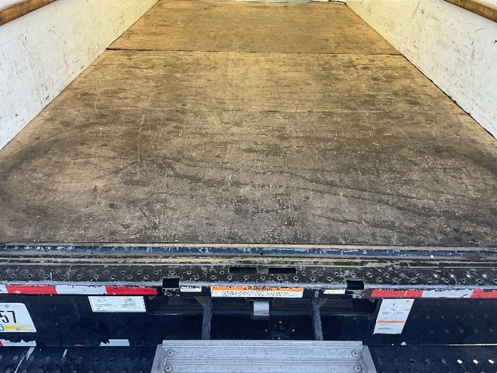 Light Duty Box Truck-Light and Medium Duty Trucks-Ford-2022-E350-Houston-TX-87,554\n\t\tmiles-$ 29,000 - Image 10