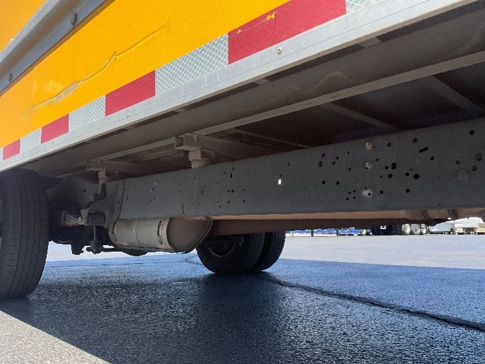 Light Duty Box Truck-Light and Medium Duty Trucks-Ford-2022-E350-Houston-TX-87,554\n\t\tmiles-$ 29,000 - Image 14