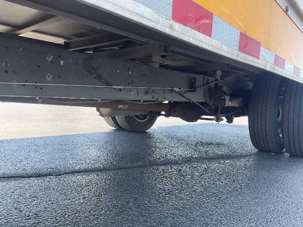 Light Duty Box Truck-Light and Medium Duty Trucks-Ford-2022-E350-Houston-TX-87,554\n\t\tmiles-$ 29,000 - Image 5