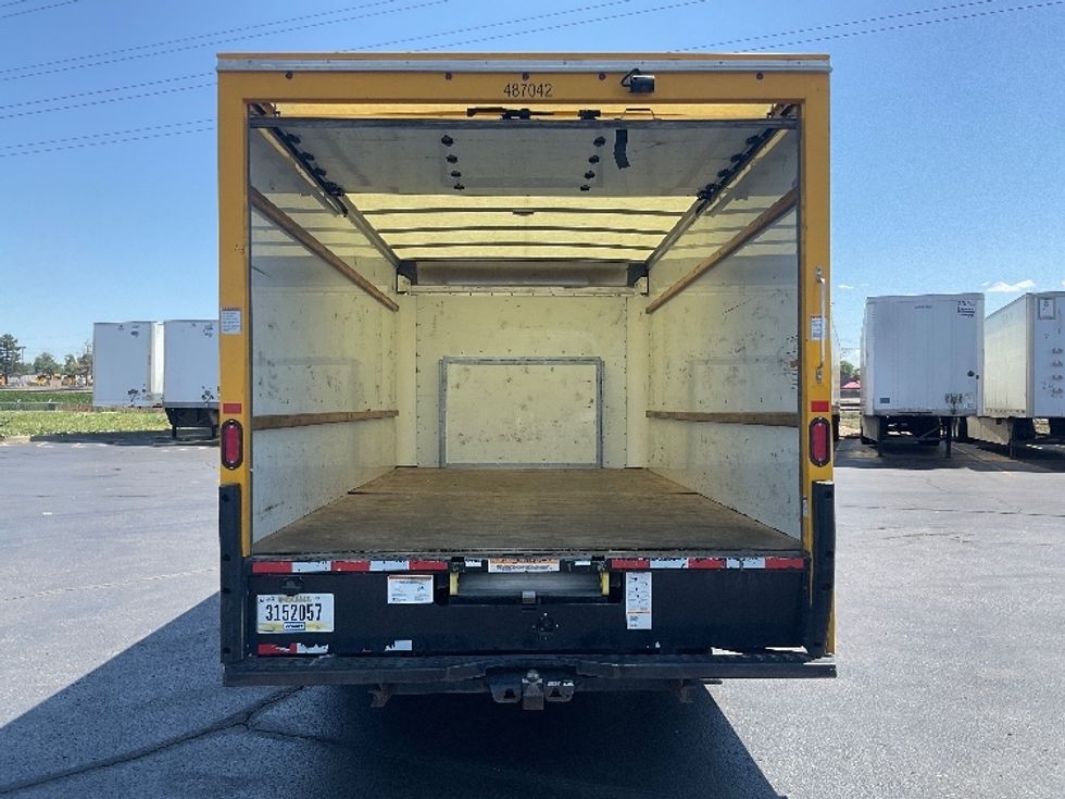 Light Duty Box Truck-Light and Medium Duty Trucks-Ford-2022-E350-Houston-TX-87,554\n\t\tmiles-$ 29,000 - Image 8