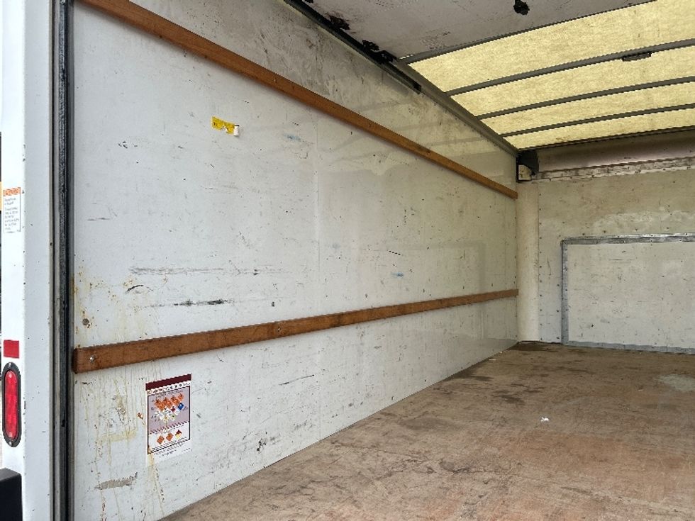 Light Duty Box Truck-Light and Medium Duty Trucks-Ford-2022-E350-Houston-TX-91,616\n\t\tmiles-$ 31,750 - Image 11